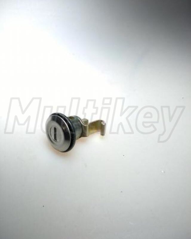 MKB03912