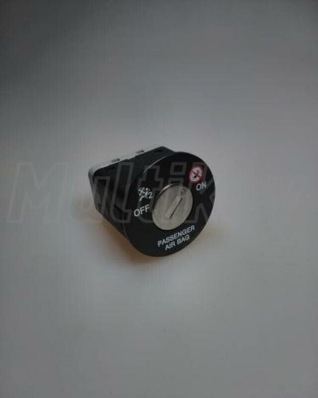 MKB04042