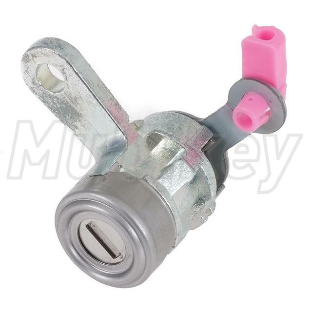 MKB04475